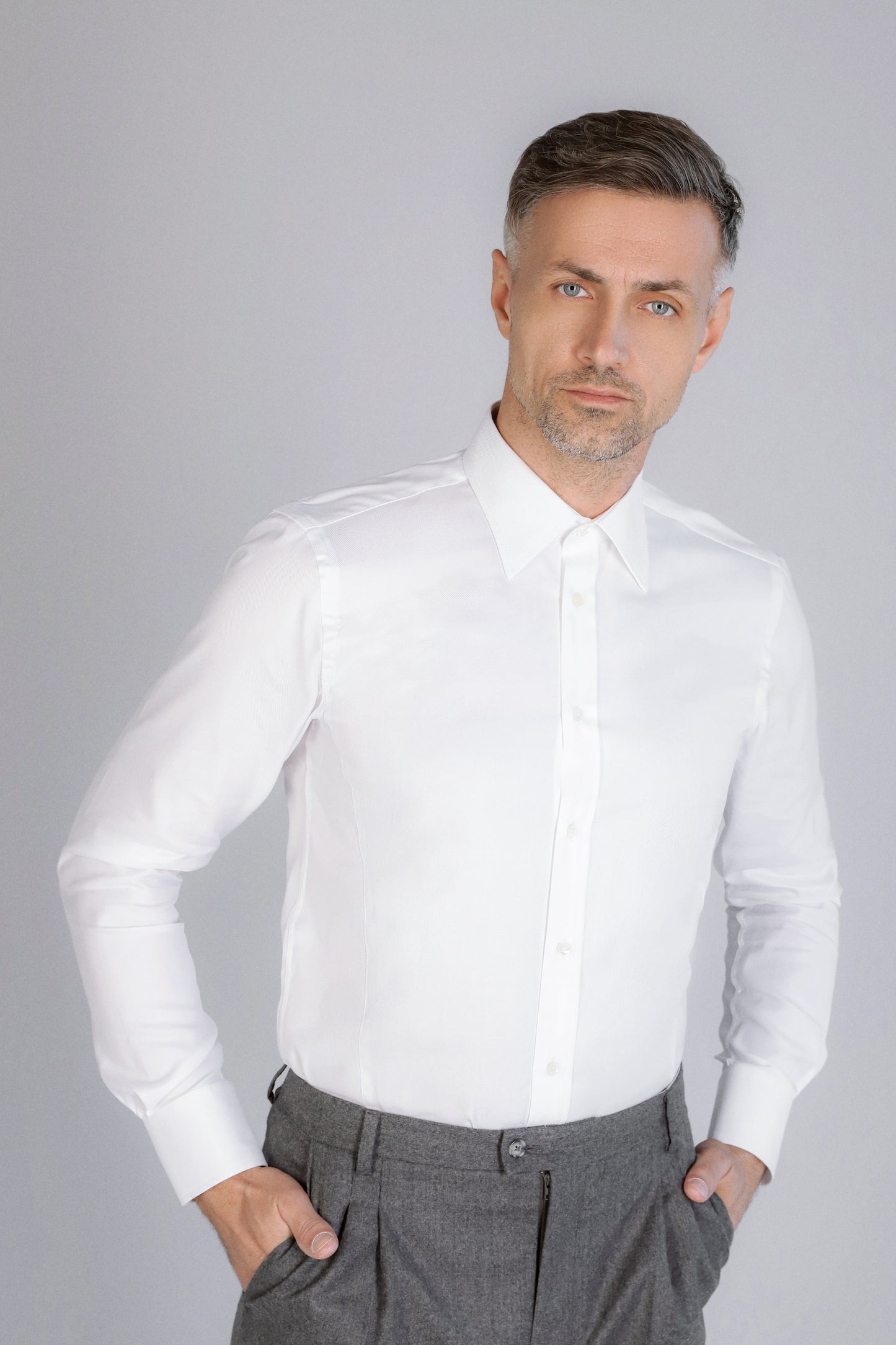 N°1 White long sleeve twill shirt slim fit